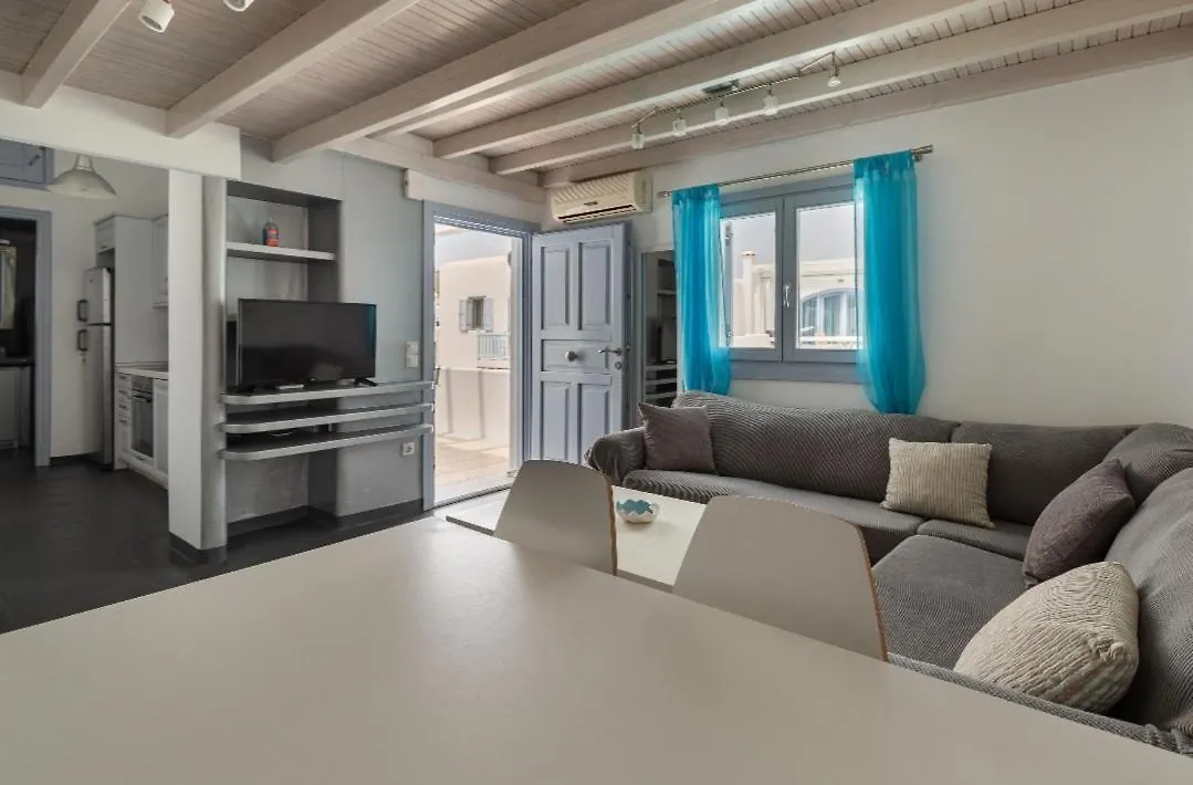 Blue Heart Mykonos Up To 10 People Best Location Mykonos Town 0*,  Греция